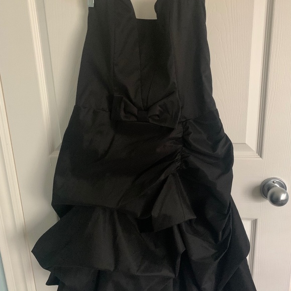 Samuel Dong Beautiful strapless black dress Size small Taffeta - Picture 1 of 2